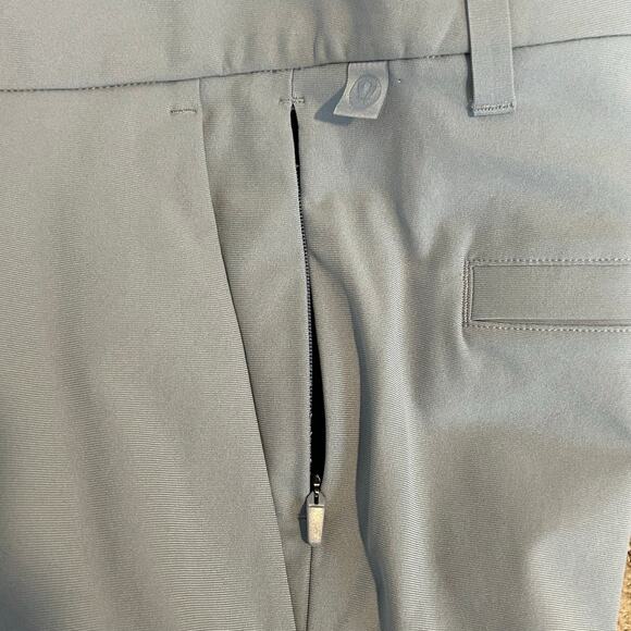 Lululemon men's light blue gray chambray color Commission Slim-Fit Pant 32 X 28 - Picture 2 of 7